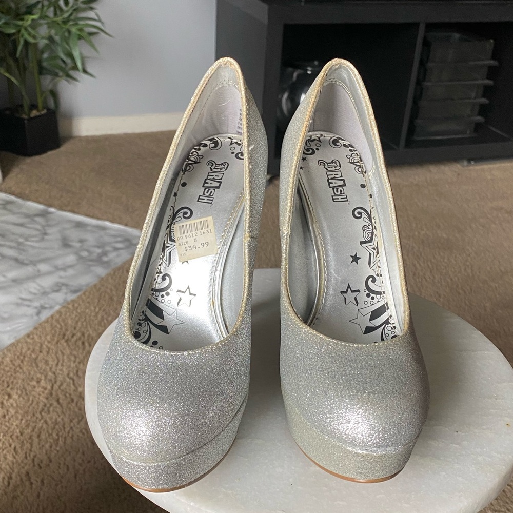 Silver glitter heel - Picture 2 of 2